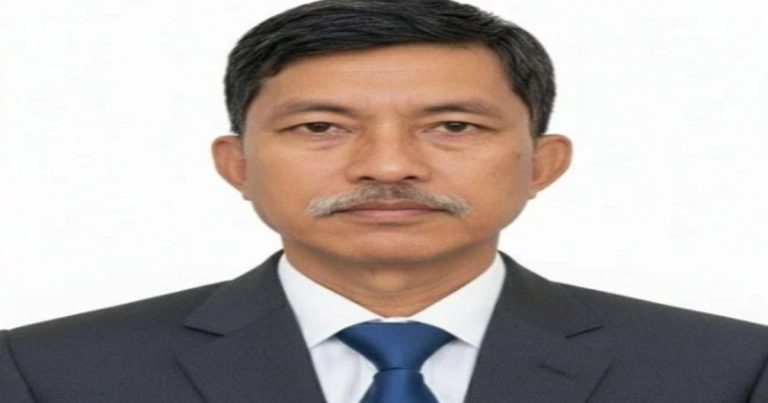 ভাষার চেতনায় অন্যায়ের বিরুদ্ধে শপথ