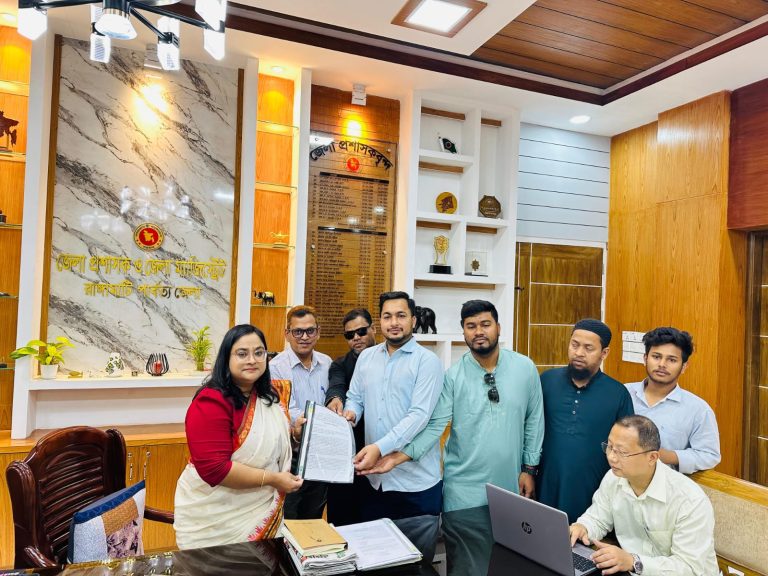 পার্বত্য চট্টগ্রামে ১২৬ বছরের শাসনবিধি বাতিলসহ ৭ দফা দাবিতে পিসিএনপি’র স্মারকলিপি