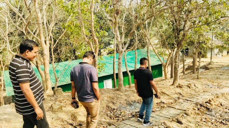 পুলিশ সুপারের পরিদর্শনে রোয়াংছড়ির হানসামা ক্যাম্পে উন্নয়ন তৎপরতা জোরদার