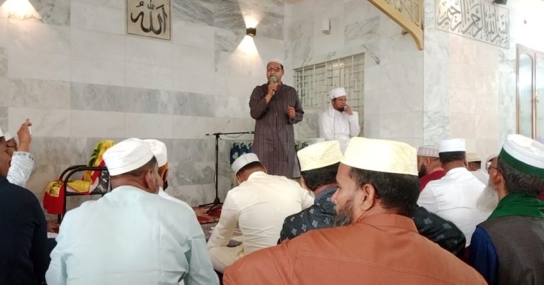 কাপ্তাই মডেল মসজিদে ধর্মীয় ভাবগাম্ভীর্যে কেন্দ্রীয়  ঈদের জামাত