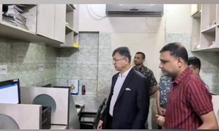 🟥 স্বরাষ্ট্রমন্ত্রী সালাহউদ্দিন আহমদ: দালালমুক্ত থানার নির্দেশ
