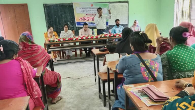 🟥 কাপ্তাইয়ে শিশু ও নারী উন্নয়ন সচেতনতায় কমিউনিটি সভা, চলচ্চিত্র প্রদর্শন