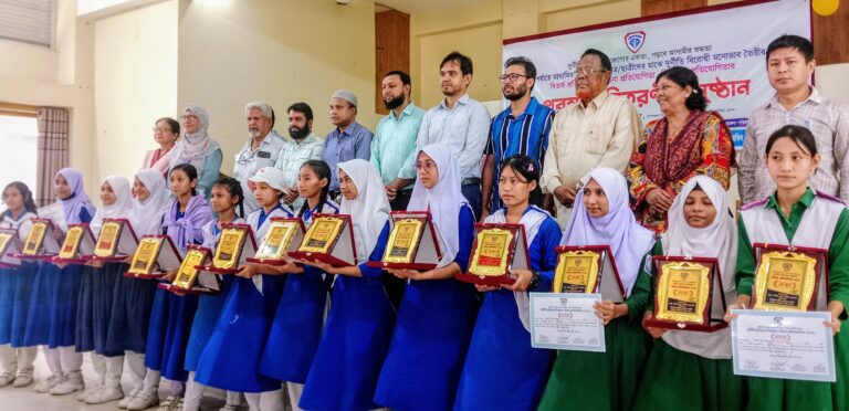কাপ্তাইয়ে দুর্নীতিবিরোধী বিতর্কে চ্যাম্পিয়ন চিৎমরম